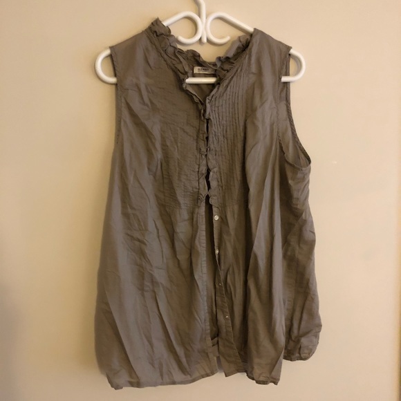 Very wrinkled Old Navy sleeveless blouse - Picture 1 of 1